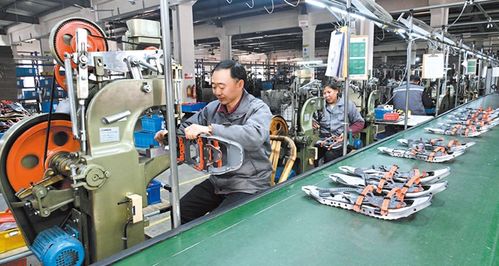 產(chǎn)業(yè)升級(jí)新動(dòng)能 我縣滑雪裝備制造業(yè)與通訊設(shè)備融合發(fā)展煥發(fā)新活力