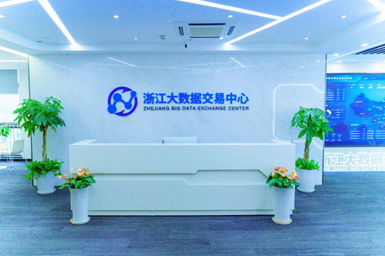2023數(shù)據(jù)要素生態(tài)服務(wù)商排行背后的互聯(lián)網(wǎng)數(shù)據(jù)服務(wù)新格局
